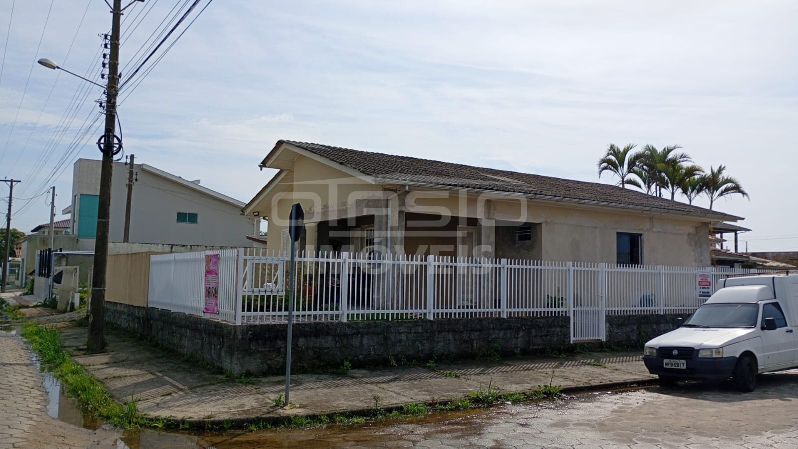 Casa de esquina próximo ao Centro