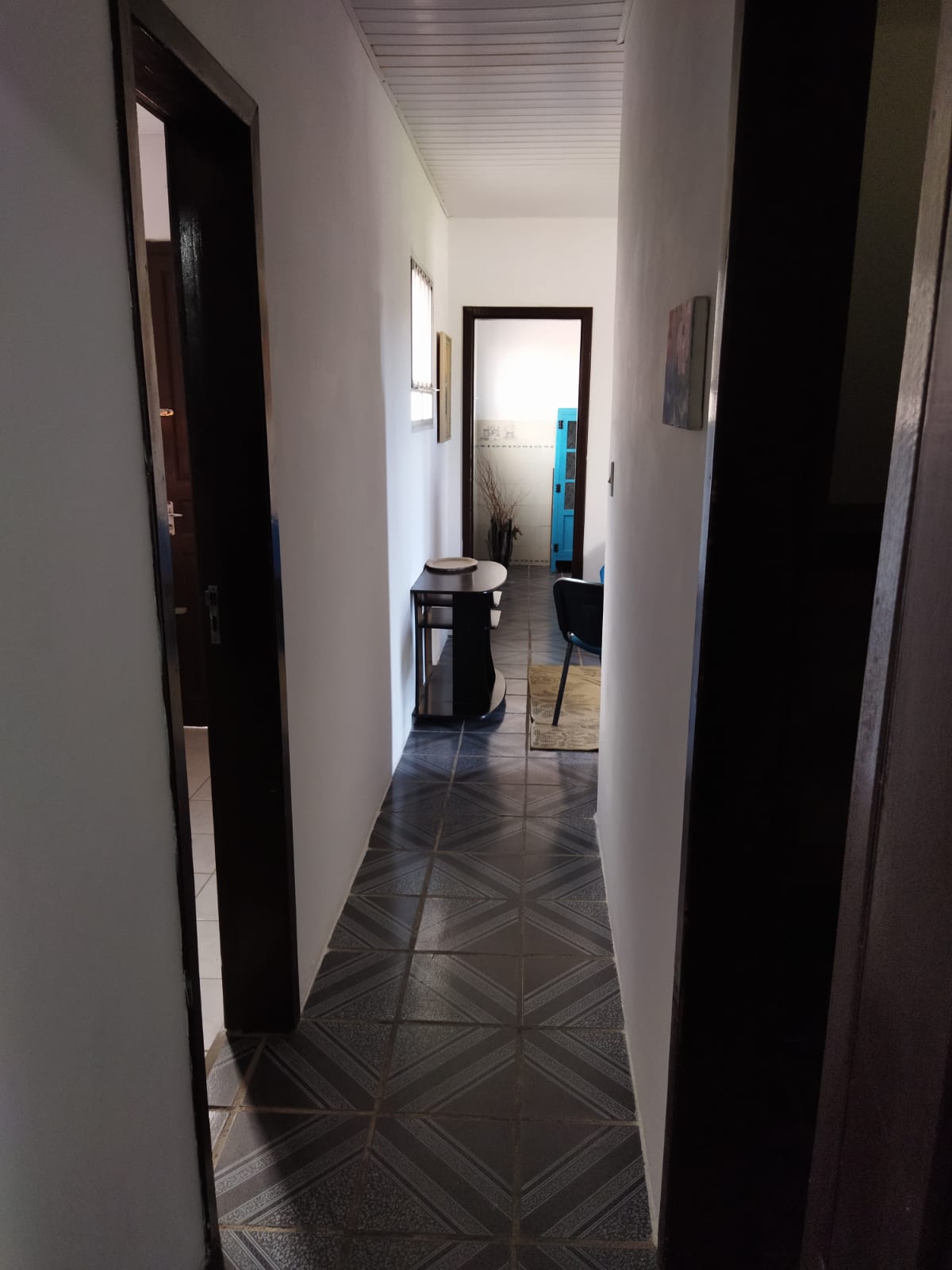 Casa 2 quartos- Centro