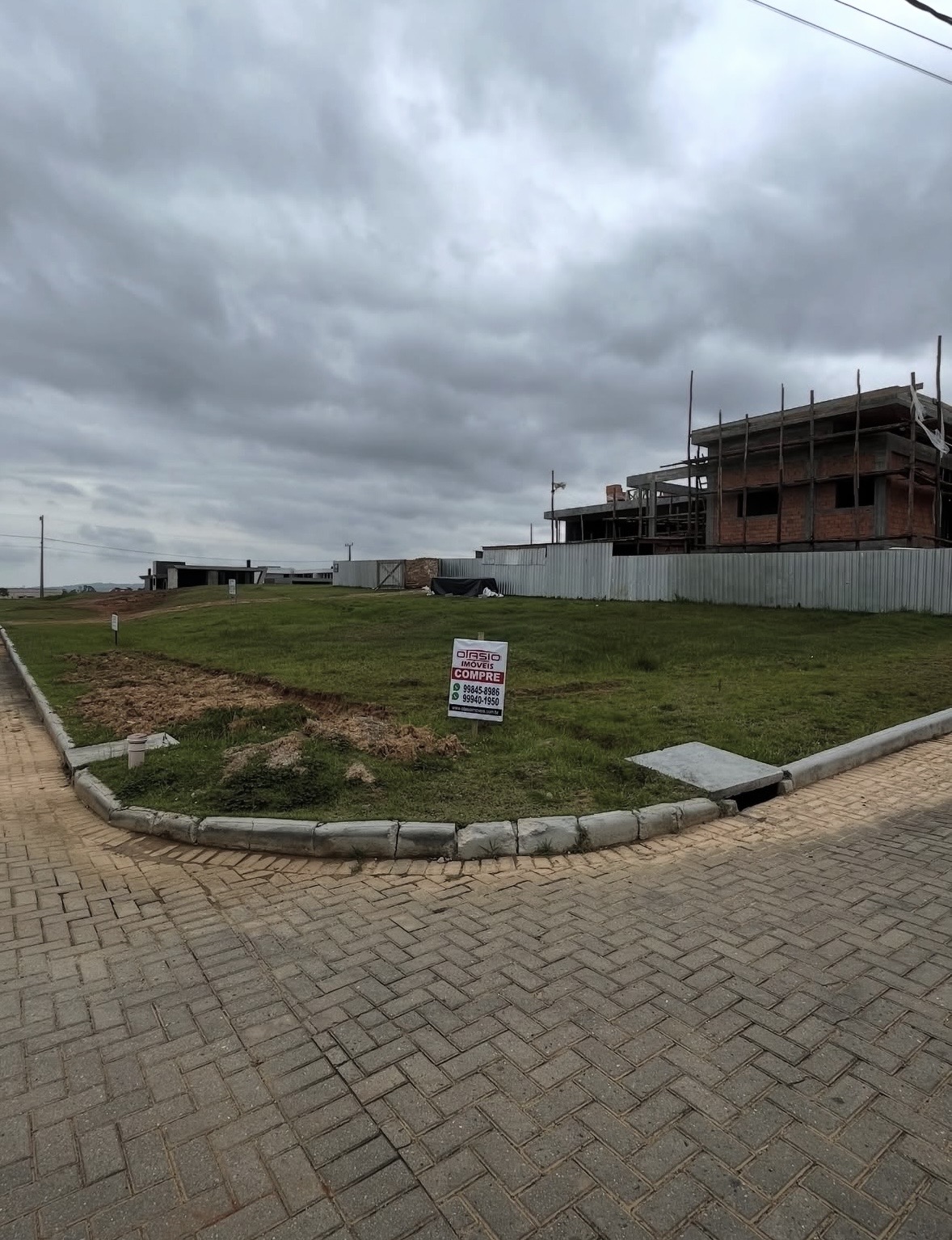 Terreno no loteamento Villaggio Verde