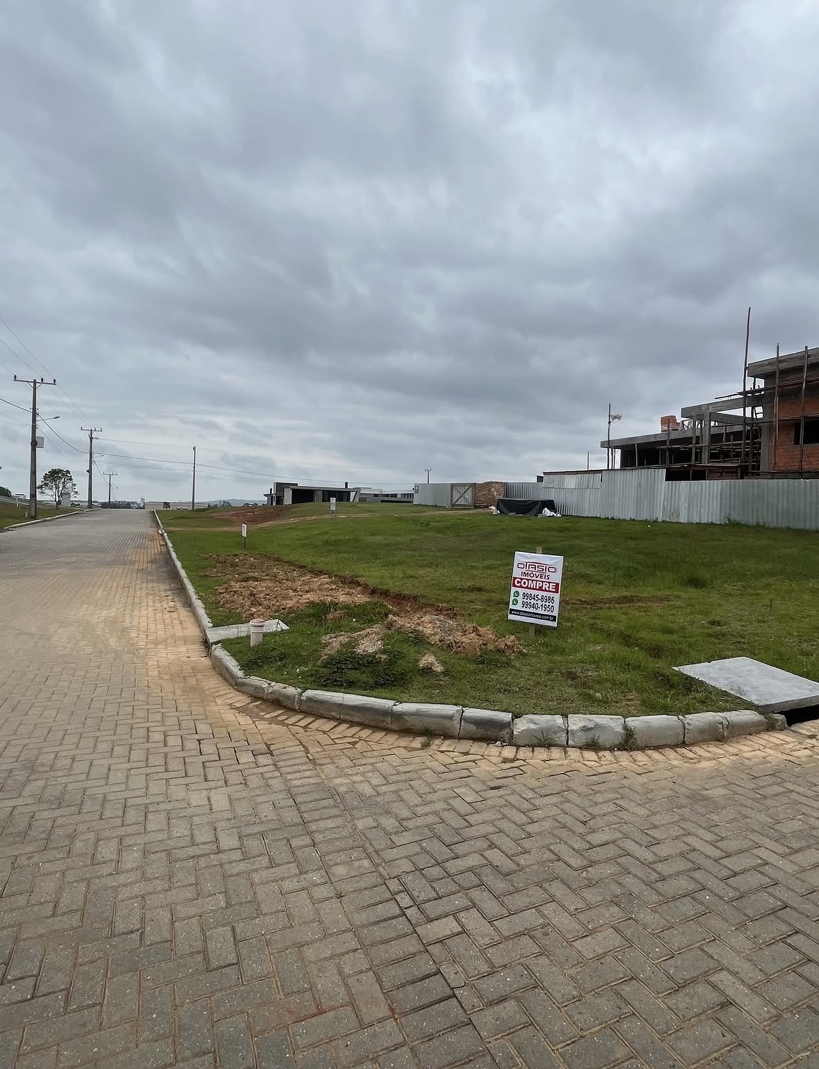 Terreno no loteamento Villaggio Verde