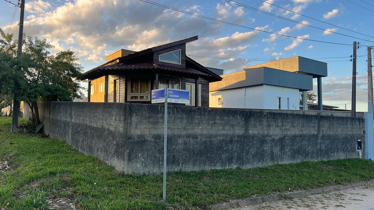 CASA 2 QUARTOS DE FRENTE PARA LAGOA DOS FREITAS